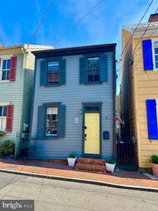 32 CORNHILL STREET