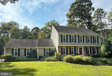 944 PLACID COURT