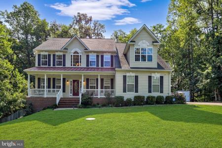 1 ROLLING BROOKE COURT