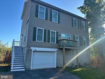 3762 BEACH DRIVE BOULEVARD