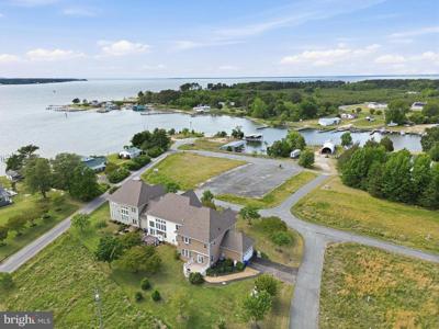 40 BRANSON COVE