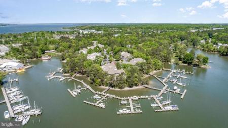 131 SQUARE RIGGER WAY