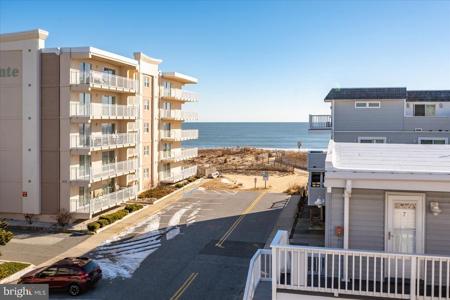 9 41ST STREET
