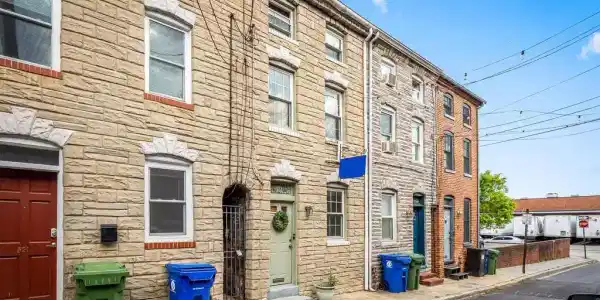 523 DALLAS STREET