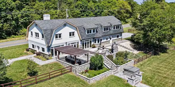 1114 TAYLORS BRIDGE ROAD