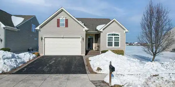 633 SOUTHERNESS DRIVE