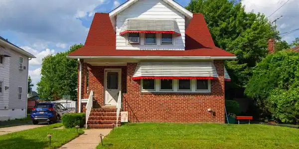 31 ELVIN AVENUE