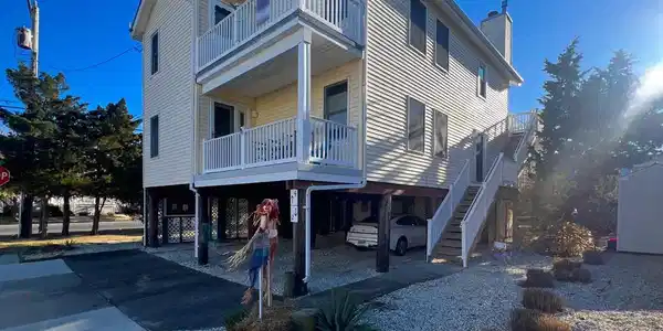 4 INLET DRIVE