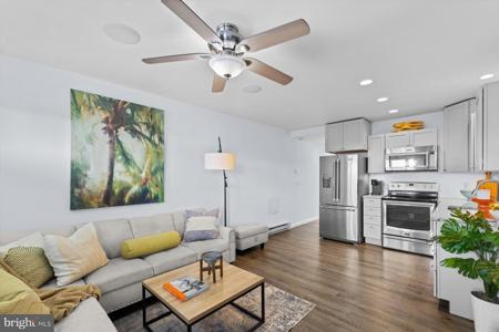 512 ROBIN DRIVE