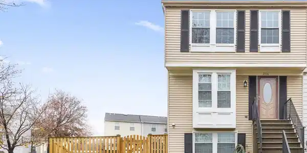 2716 AHOY COURT