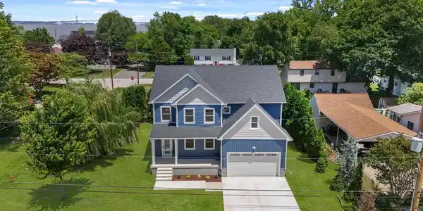 128 OBERLIN ROAD
