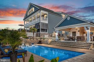6319 MARINA COURT