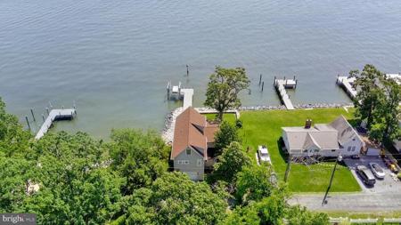 4715 OAK ROAD