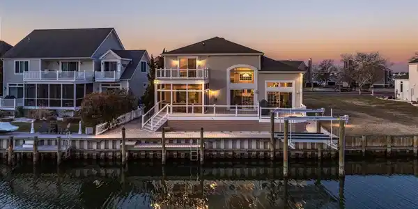231 HERON DRIVE