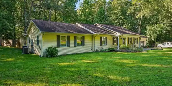 18303 POSSUM POINT ROAD