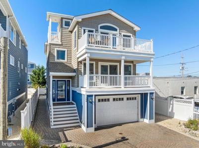 104 18TH STREET
