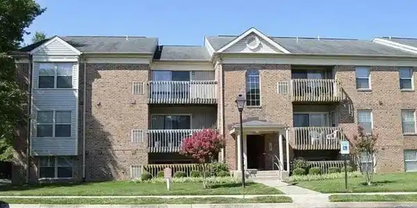 1260 SUGARWOOD CIRCLE