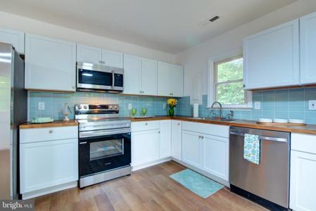 107 FEDERALIST WAY