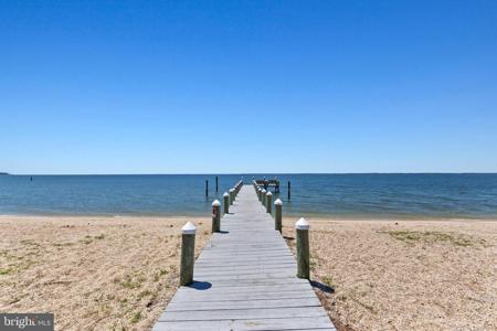 17282 CRAB POT LANE