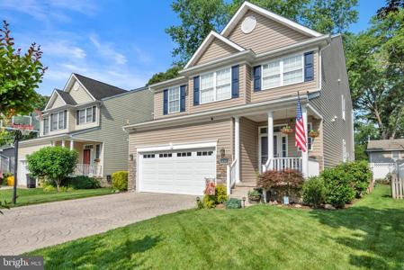 620 CYPRESS LANE