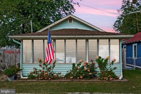 1109 BANCROFT AVENUE