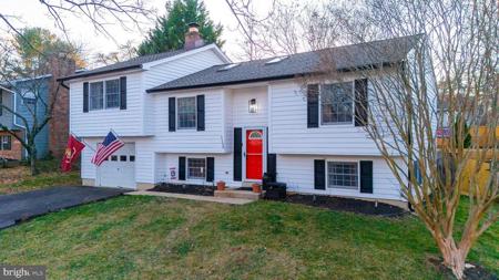 1156 NEPTUNE PLACE