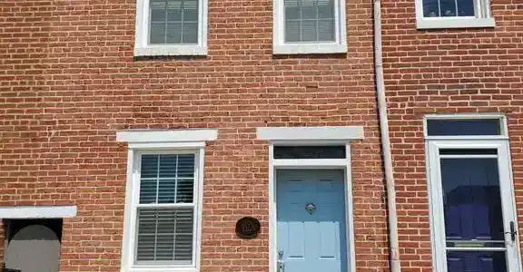 112 E HAMBURG STREET