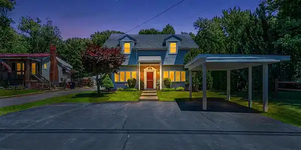 906 FRENCHTOWN ROAD