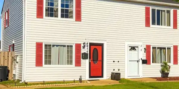 508 SCHOLAR COURT