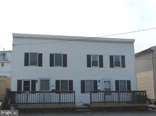 604/606 WATER STREET