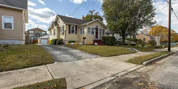 106 SACK AVENUE