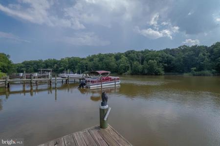 6835 RIVER DRIVE