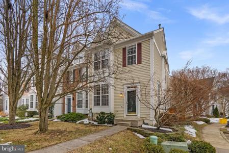 758 HOWARDS LOOP