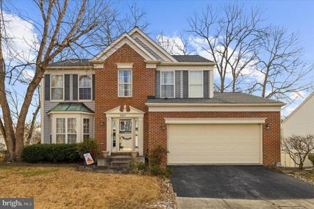8003 FOXGREEN COURT