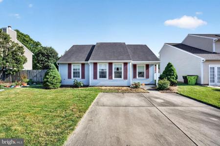 4407 DOWERY LANE