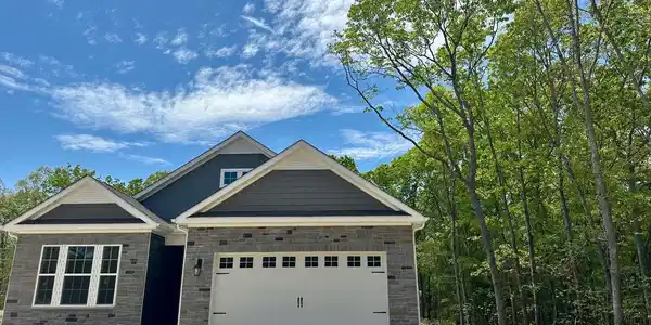 7 ANDERSON WAY