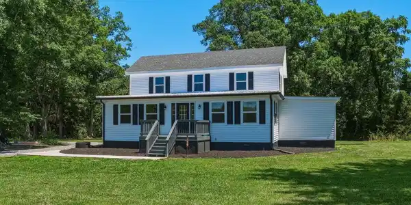 2426 HAMPTON HALL ROAD