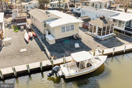 111 BEACH HARBOR