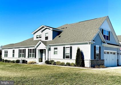 440 MOORINGS CIRCLE
