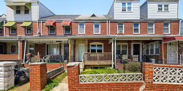 108 CHESTNUT STREET