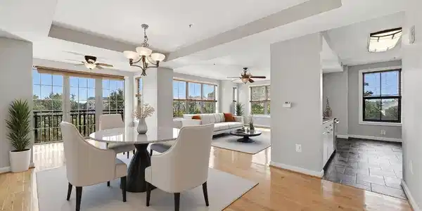 485 HARBOR SIDE STREET