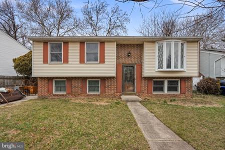 15 RUSSET COURT