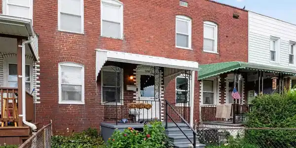 5216 PATRICK HENRY