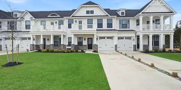 303 SOUTHGATE ROAD