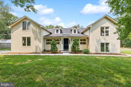 423 SHETLANDS LANE