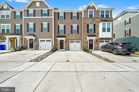 148 FLETCHER CIRCLE