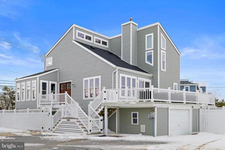 1100 LONG BEACH BLVD