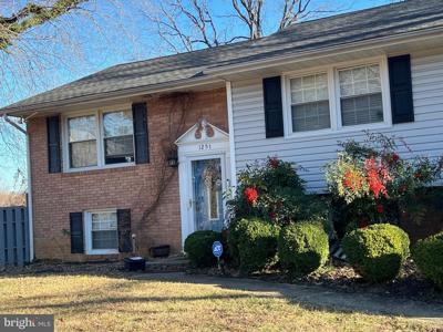 1251 RAMBLEWOOD COURT