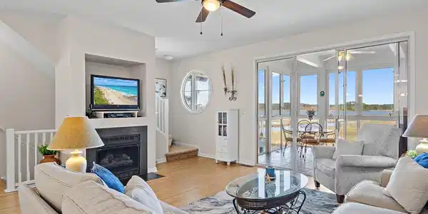 38178 DOCKSIDE DRIVE