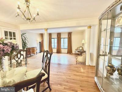 1249 BIRCHCREST COURT